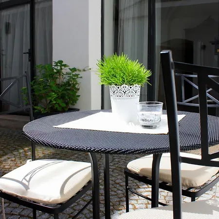 At The Grape 4* Prague