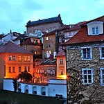 At The Grape Отель 4*