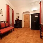 At The Grape Прага