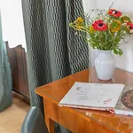 At The Grape Отель Прага