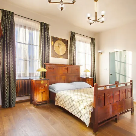 At The Grape Hotel 4*